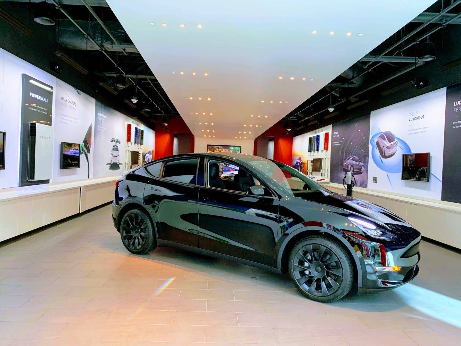 تسلا مدل Y , هفتاد درصد فروش خودرو برقی , تسلا در آمریکا