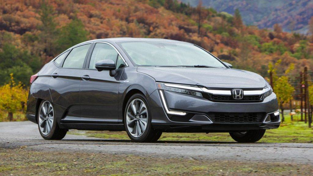 انواع خودروهای برقی موجود در بازار ، مدل ها و برندهای مختلف ، تنوع بالایی