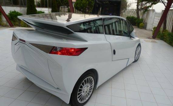 خودروی برقی آرین