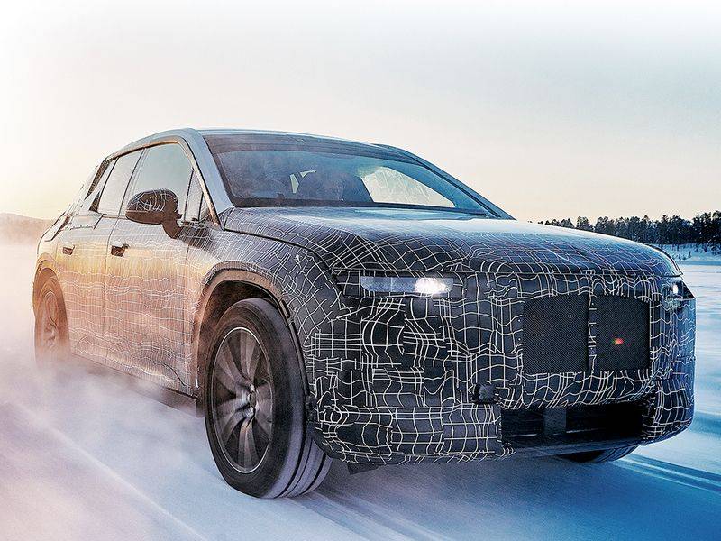 سدان تمام برقی بی ام و مدل i4