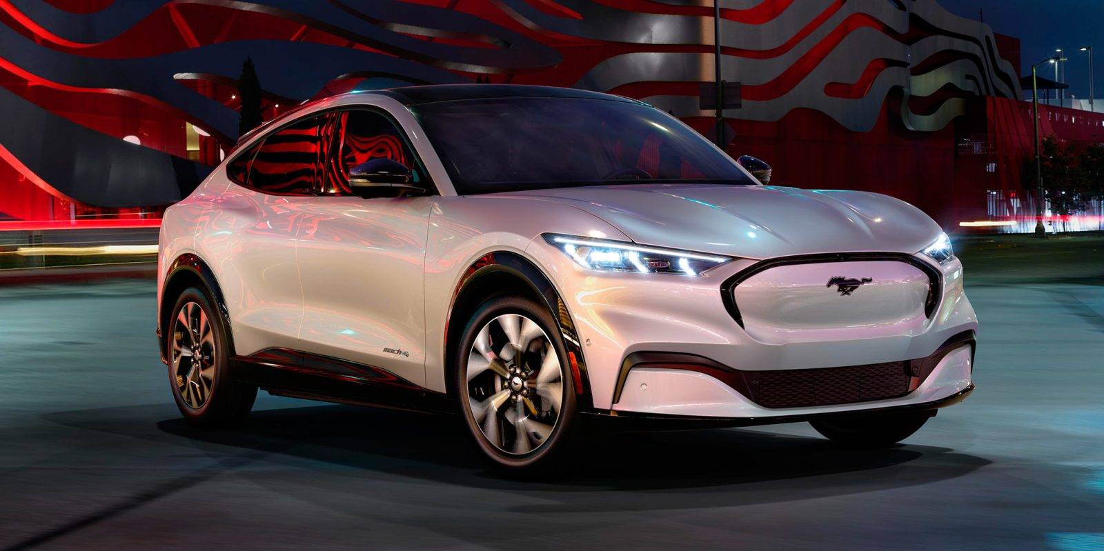 در تولید خودرو برقی