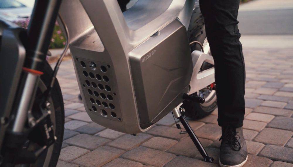  باتری جدا شونده